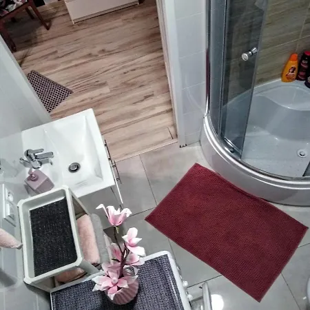 Butikevita Spodek By Walk *